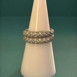 Elegant Silver Crystal Ring